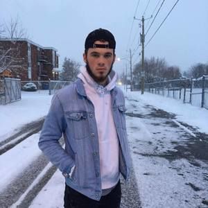 Meet your Posher, Derek